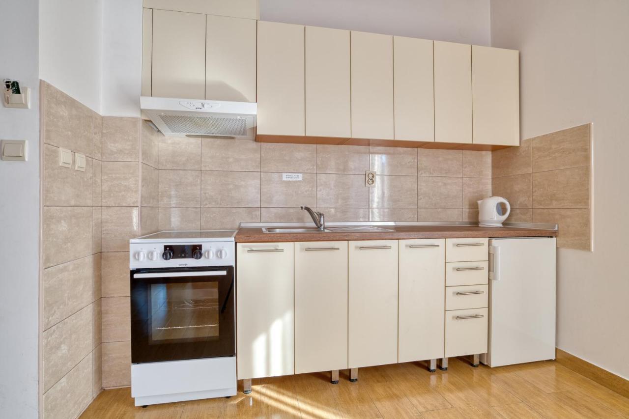 Garni Hotel Milica 헤르섹 외부 사진
