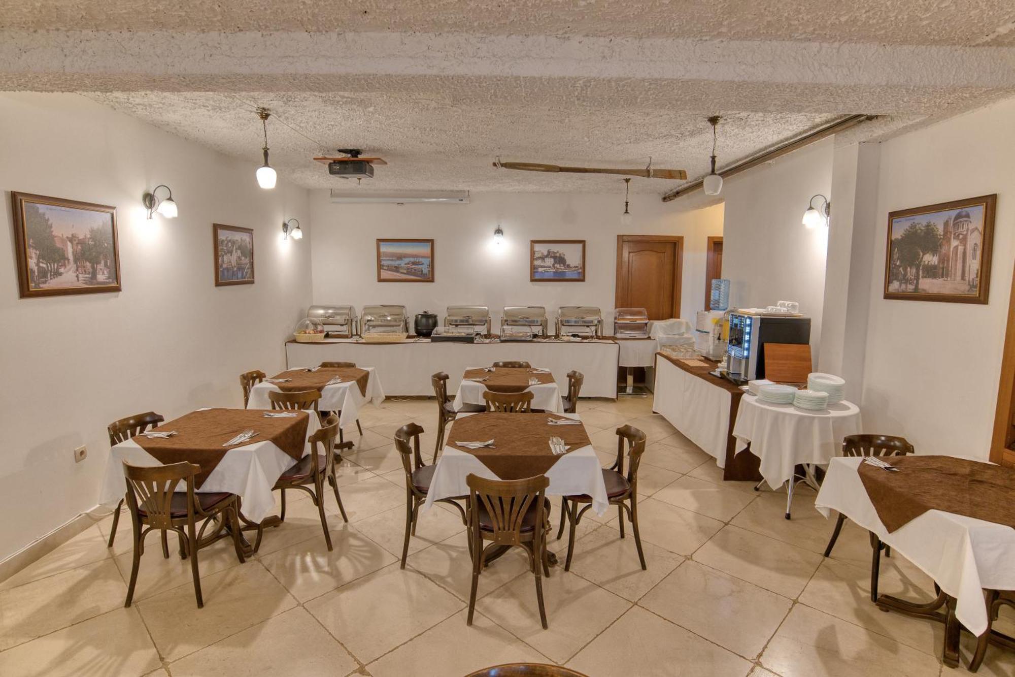 Garni Hotel Milica 헤르섹 외부 사진