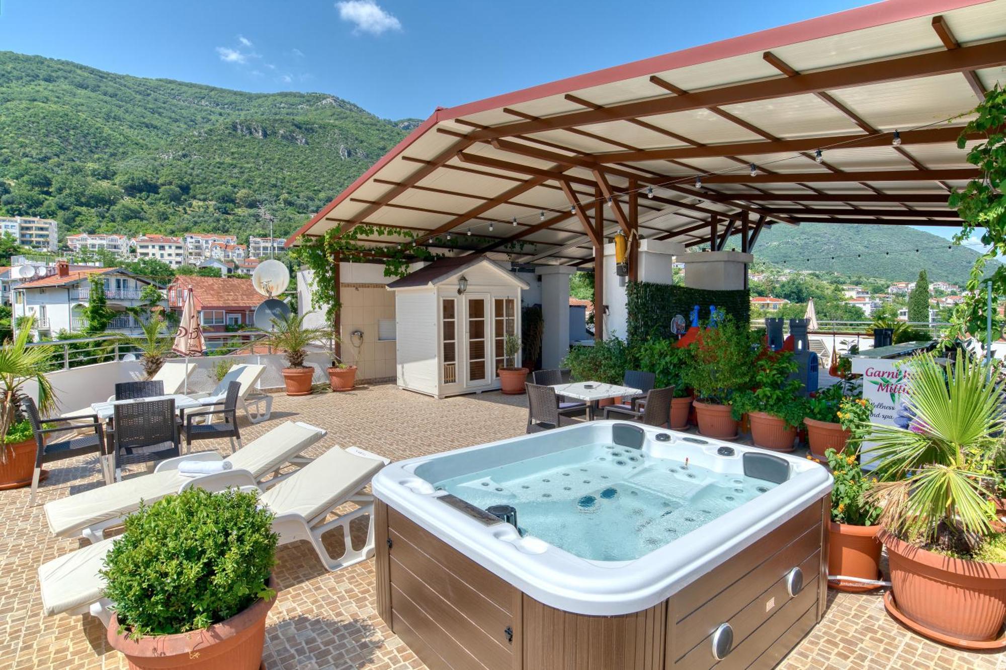 Garni Hotel Milica 헤르섹 외부 사진